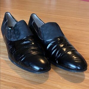 Gucci Black Leather Loafers
